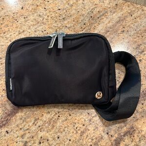 Lululemon Everywhere Belt Bag Large 2L